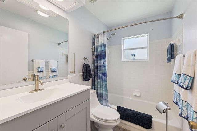 6348 HIGHLAND LAKES BOULEVARD, Leesburg, FL 34748