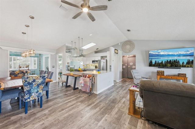 6348 HIGHLAND LAKES BOULEVARD, Leesburg, FL 34748