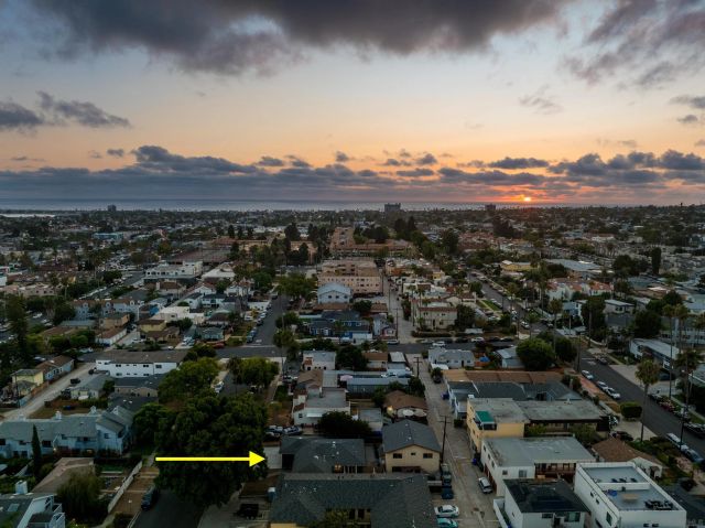 2036-38 Emerald St, San Diego, CA 92109