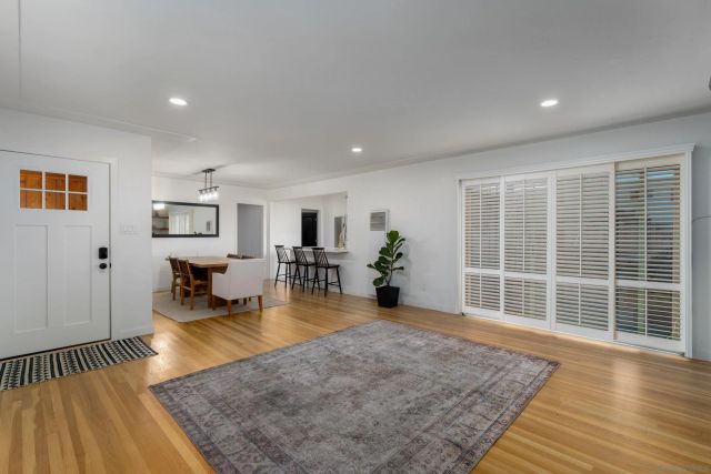 2036-38 Emerald St, San Diego, CA 92109