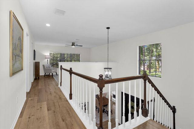 34 E Copper Sage Circle, The Woodlands, TX 77381