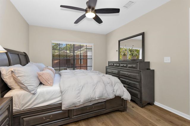 34 E Copper Sage Circle, The Woodlands, TX 77381