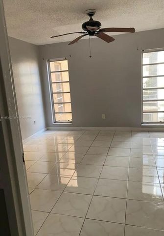 4848 NW 24th Ct 306, Lauderdale Lakes, FL 33313