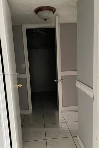 4848 NW 24th Ct 306, Lauderdale Lakes, FL 33313