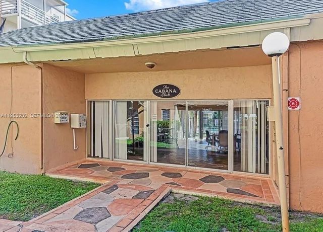 4848 NW 24th Ct 306, Lauderdale Lakes, FL 33313
