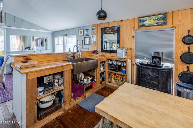 8 Croaker Street, Bluffton, SC 29910