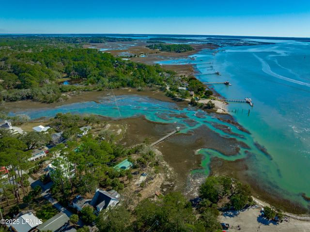 8 Croaker Street, Bluffton, SC 29910