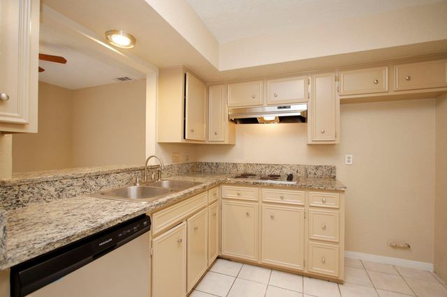 5429 10th Street, Katy, TX 77493