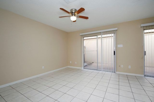 5429 10th Street, Katy, TX 77493