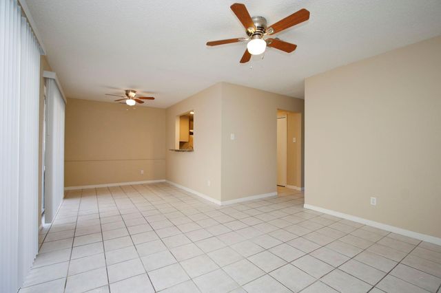 5429 10th Street, Katy, TX 77493