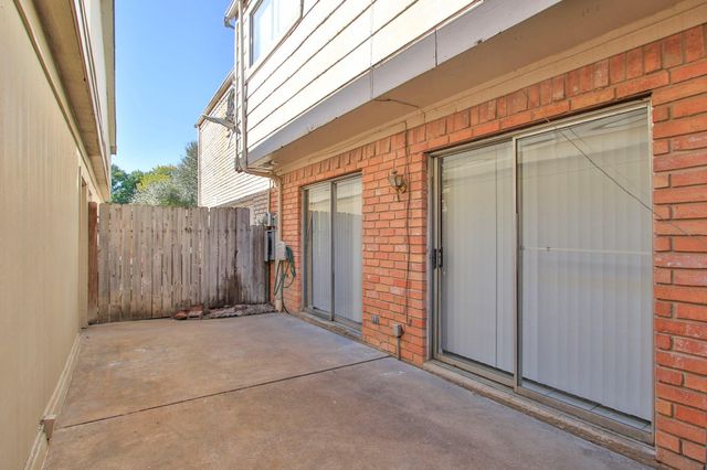 5429 10th Street, Katy, TX 77493