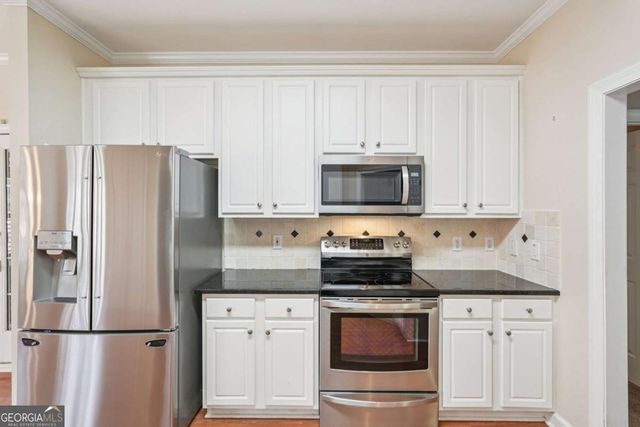 1625 Glenhurst Drive, Snellville, GA 30078