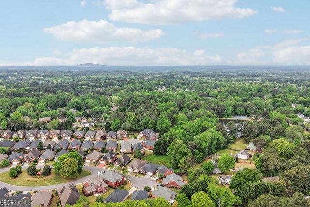 1625 Glenhurst Drive, Snellville, GA 30078