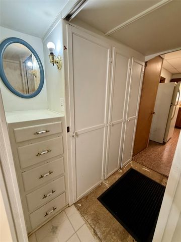 301 Cedar Point Circle, Gordonville, TX 76245