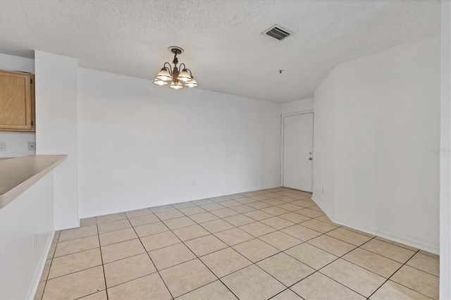 4029 CROCKERS LAKE BOULEVARD 14, Sarasota, FL 34238