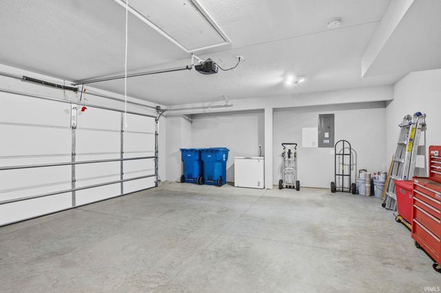 1417 Verdigris Pass, Fort Wayne, IN 46845