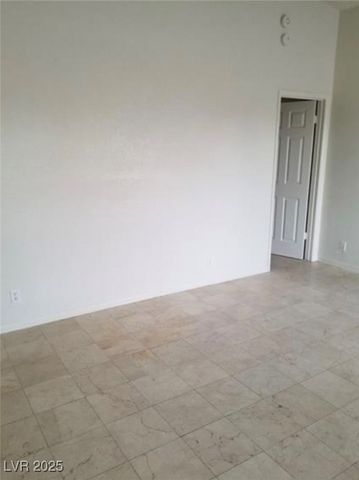 1936 ST Lawrence Drive, Las Vegas, NV 89108