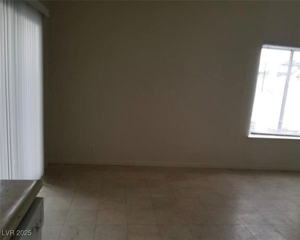 1936 ST Lawrence Drive, Las Vegas, NV 89108