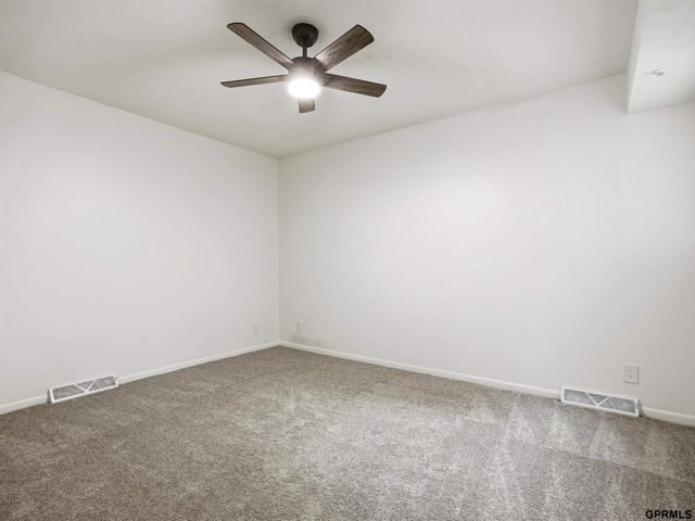 16506 Castelar Street, Omaha, NE 68130