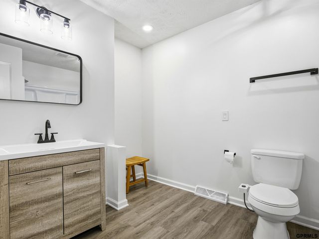 16506 Castelar Street, Omaha, NE 68130