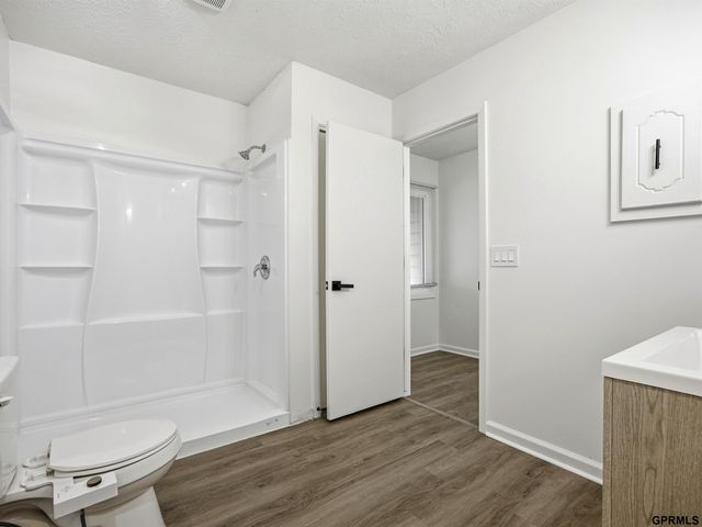 16506 Castelar Street, Omaha, NE 68130
