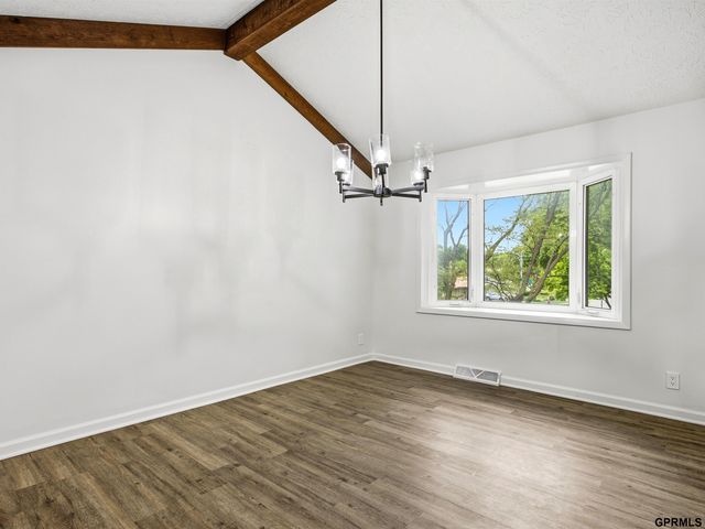 16506 Castelar Street, Omaha, NE 68130