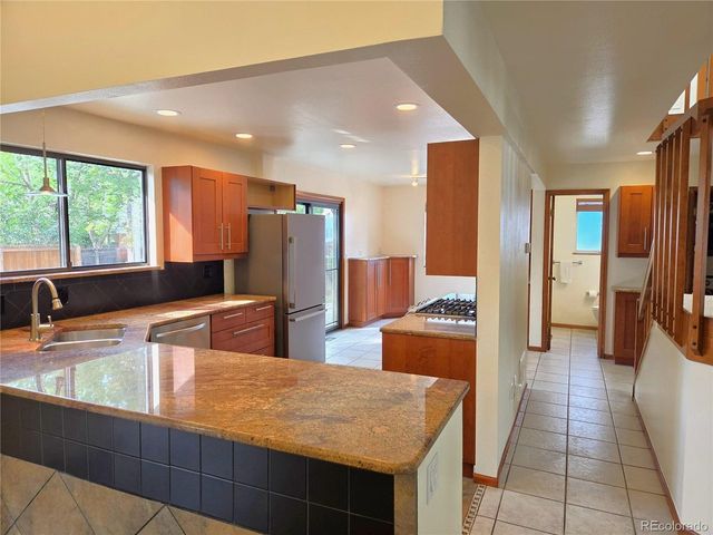 4699 W 69th Ave, Westminster, CO 80030