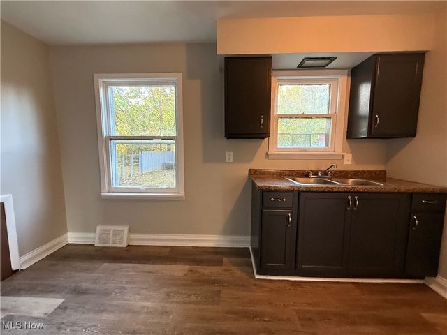 4468 E 156th Street, Cleveland, OH 44128