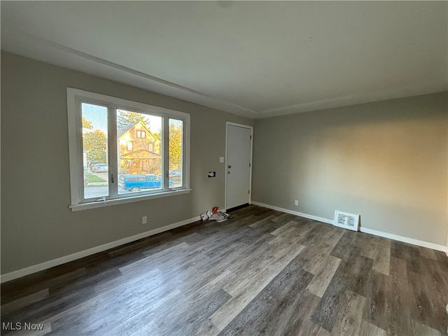 4468 E 156th Street, Cleveland, OH 44128