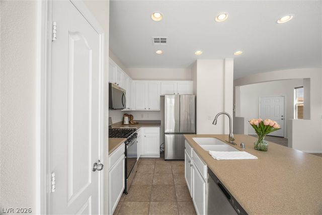 8973 Quintessa Cove Street, Las Vegas, NV 89148