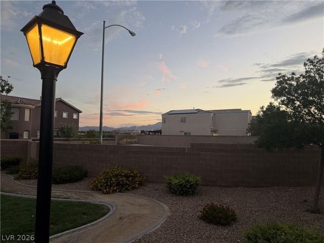 8973 Quintessa Cove Street, Las Vegas, NV 89148