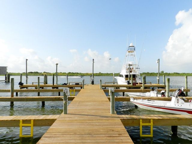 1 Alligator Head Lane, Port O Connor, TX 77982