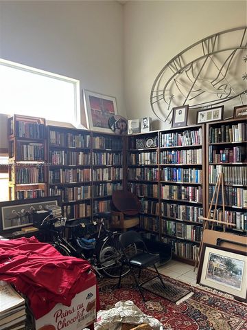 12571 NW 10th St, Sunrise, FL 33323