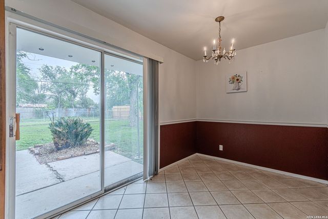 4951 Benham Dr, San Antonio, TX 78220