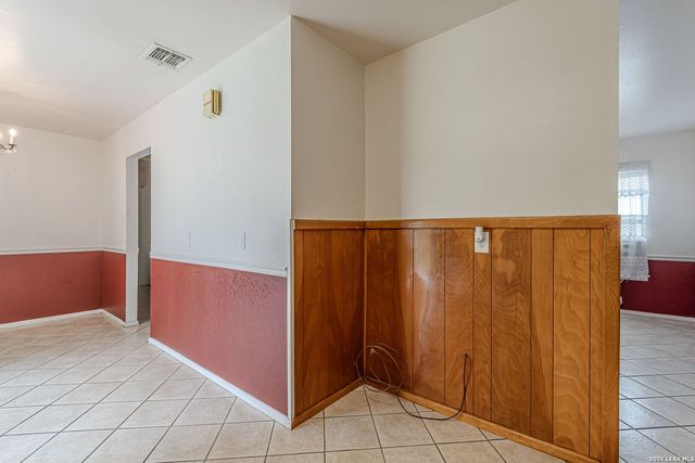 4951 Benham Dr, San Antonio, TX 78220
