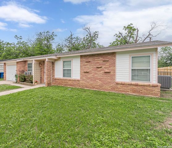 4951 Benham Dr, San Antonio, TX 78220