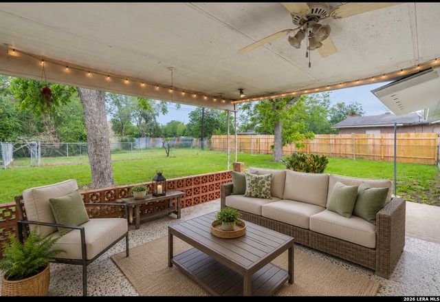 4951 Benham Dr, San Antonio, TX 78220