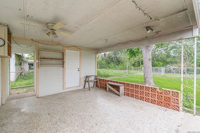 4951 Benham Dr, San Antonio, TX 78220