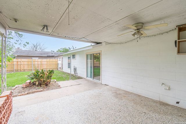 4951 Benham Dr, San Antonio, TX 78220