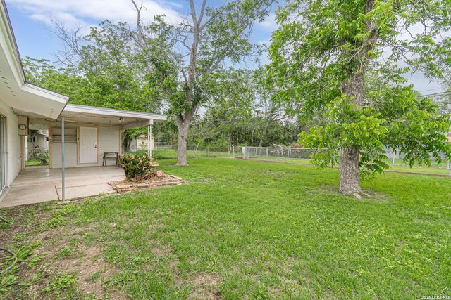 4951 Benham Dr, San Antonio, TX 78220