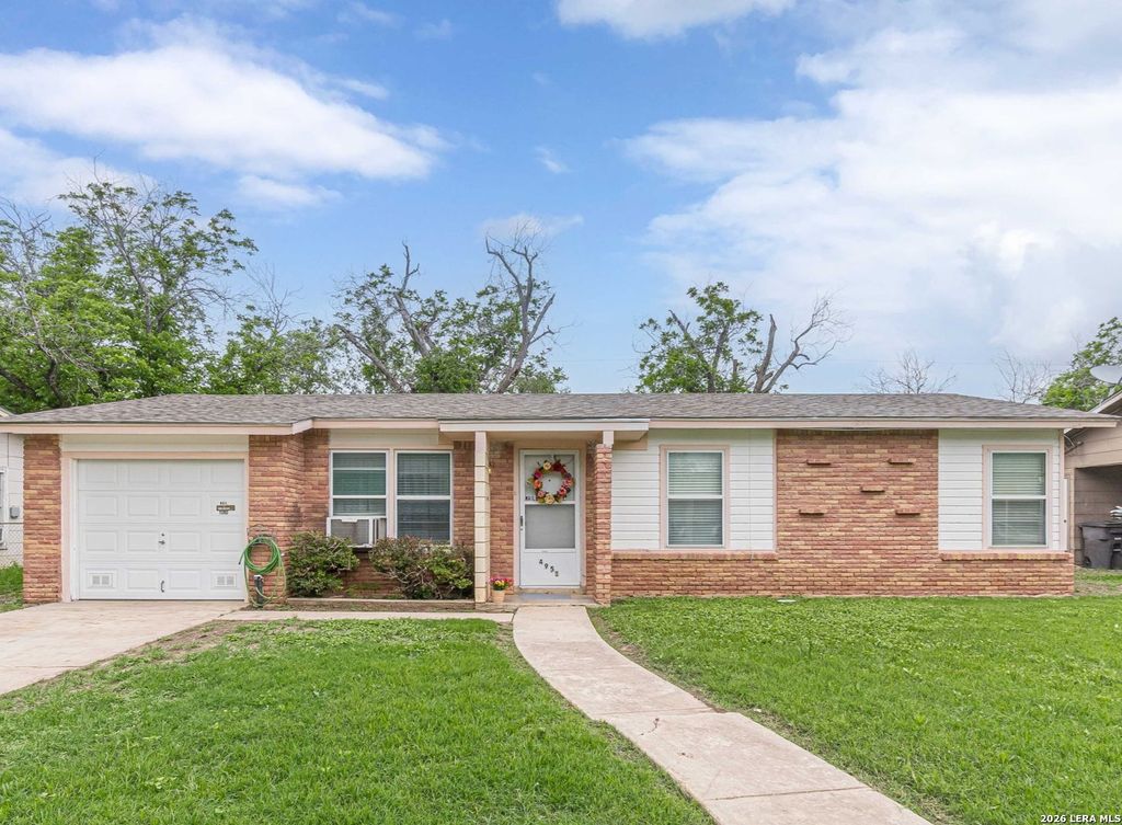 4951 Benham Dr, San Antonio, TX 78220