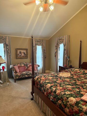 303 Woodford Place, Paragould, AR 72450