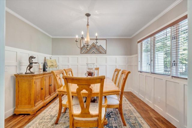 129 Leeward DR, Moneta, VA 24121