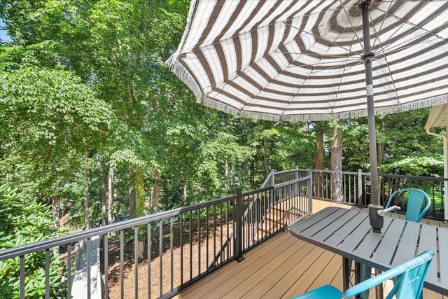 129 Leeward DR, Moneta, VA 24121
