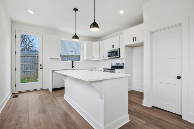 229 Prince Ave, Nashville, TN 37207