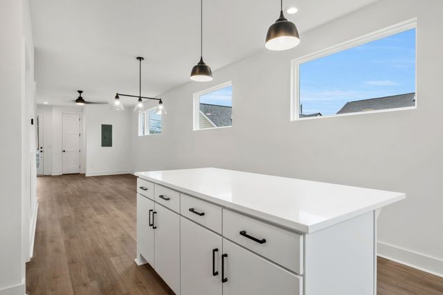 229 Prince Ave, Nashville, TN 37207