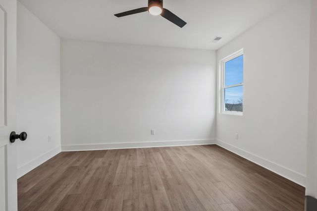 229 Prince Ave, Nashville, TN 37207