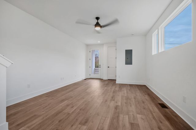 229 Prince Ave, Nashville, TN 37207