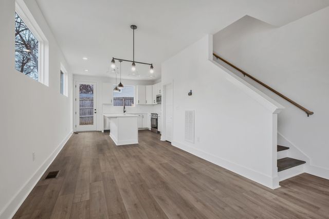 229 Prince Ave, Nashville, TN 37207