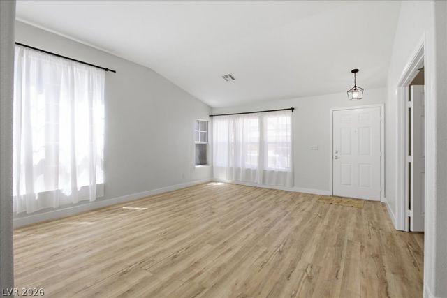 9569 Teton Diablo Avenue, Las Vegas, NV 89117